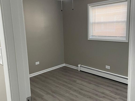 4th image of 9417 S 79th Ct #1N