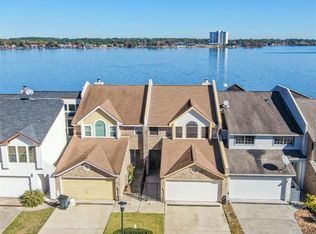 1146 Lake View Dr, Montgomery, TX 77356