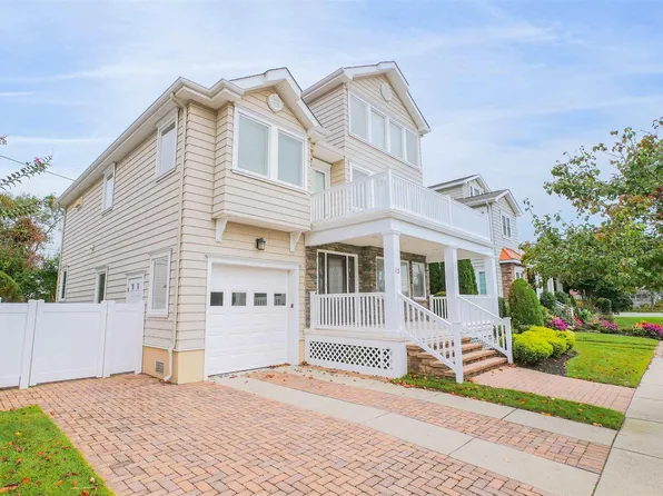 13 S Vendome Ave, Margate, NJ 08402