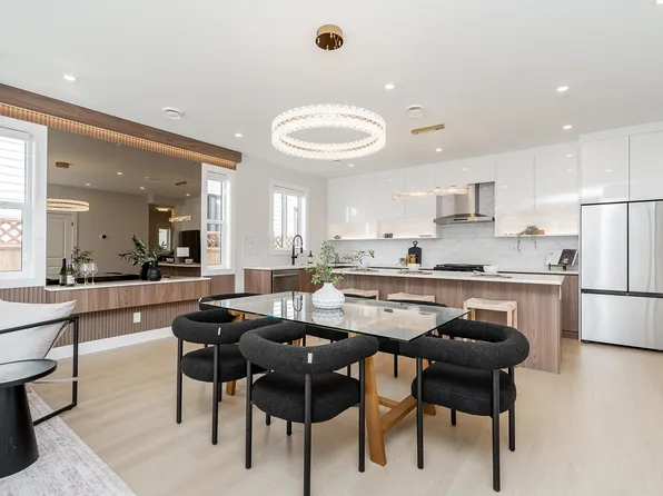 1619 Manning Ave #101, Pt Coquitlam, BC V3B 1K5