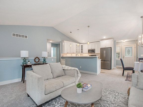 5th image of 194 Brewer Park Cir