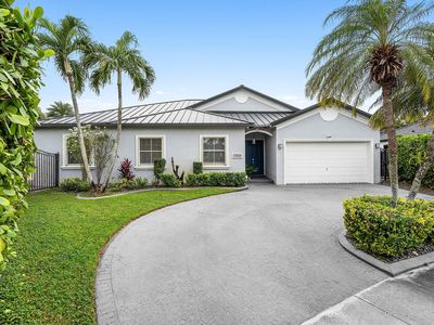 16852 NW 88th Path, Miami Lakes, FL, 33018