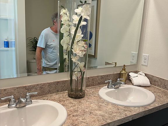 5th image of 1785 Southfork Dr