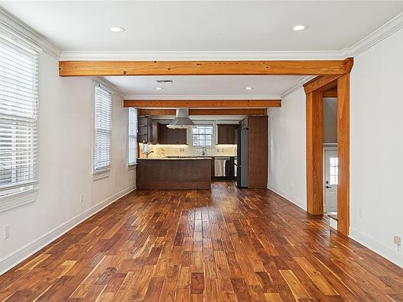 2nd image of 3616 Nashville Ave