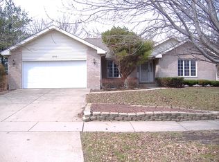 1203 Ryehill Dr, Joliet, IL 60431