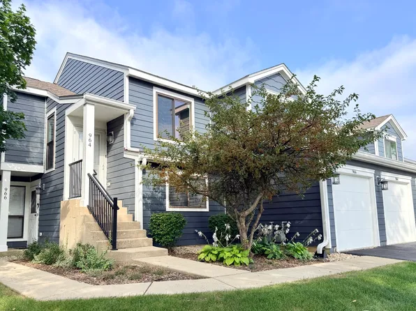 964 Brunswick Cir, Schaumburg, IL 60193