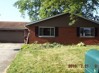 8327 Philadelphia Dr, Fairborn, OH