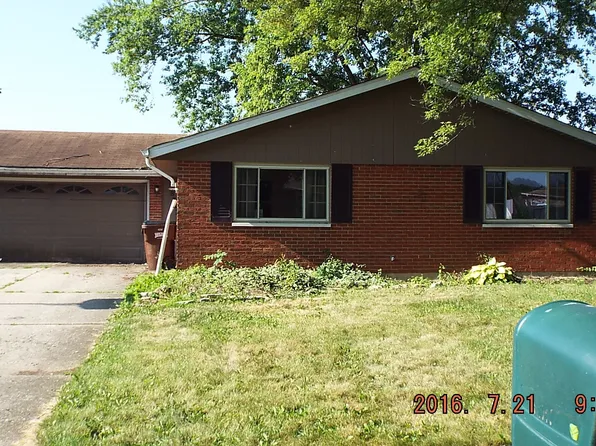 8327 Philadelphia Dr, Fairborn, OH 45324