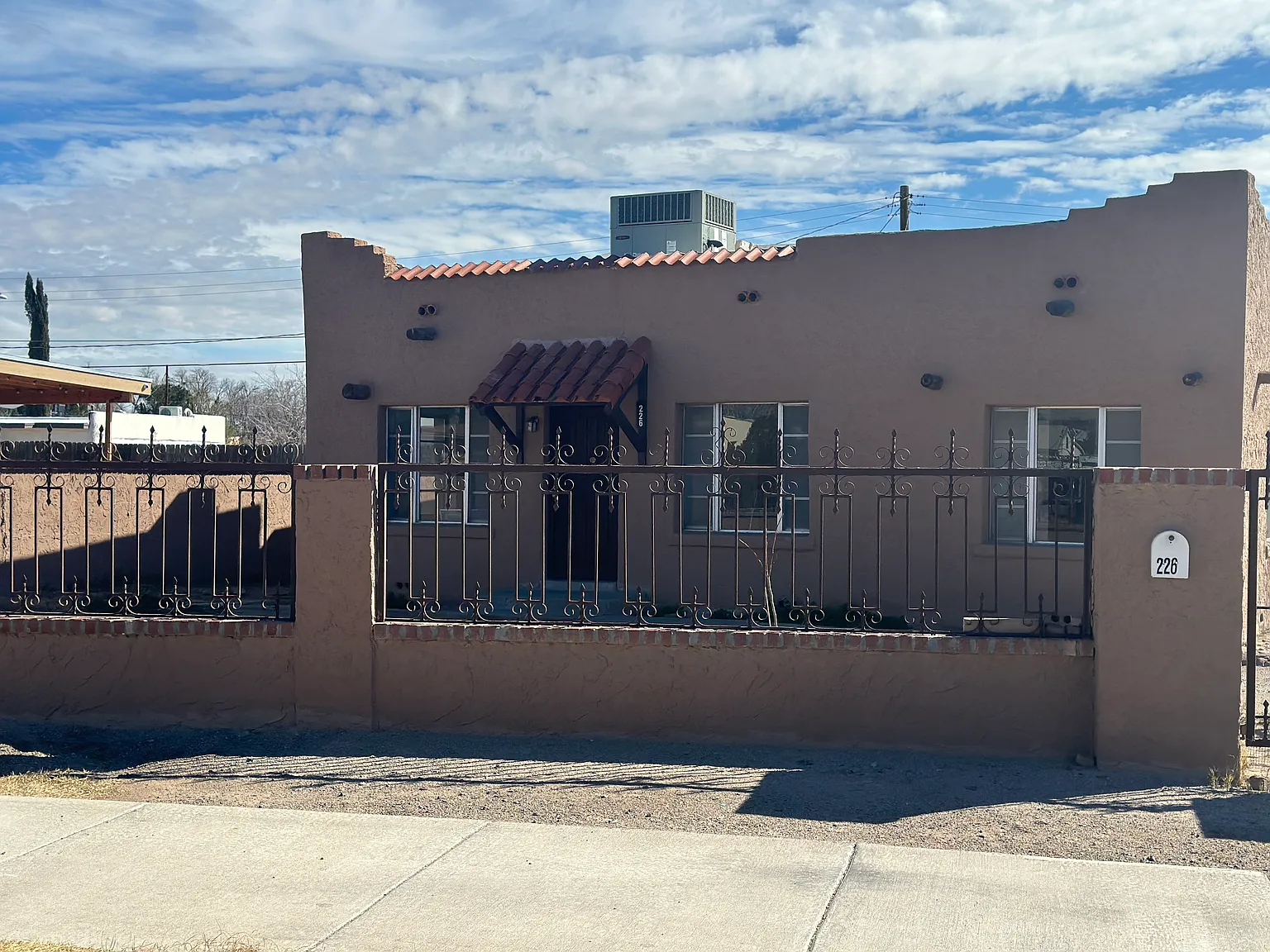 2 bed, $1,299 — Photo 1