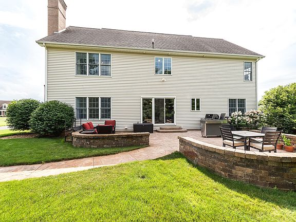 2nd image of 3802 E Garden Ct