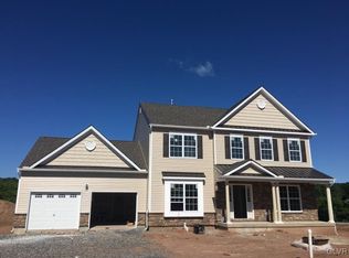 60 Independence Way #17, Coopersburg Borough, PA 18036