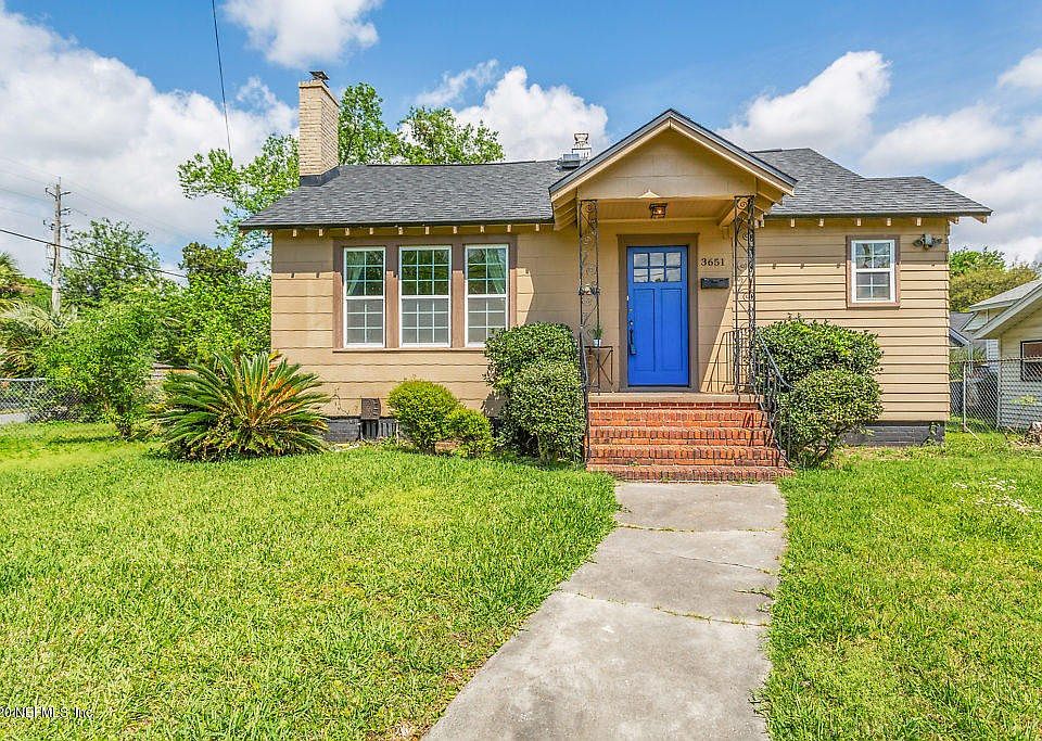 1st image of 3651 Dellwood Ave