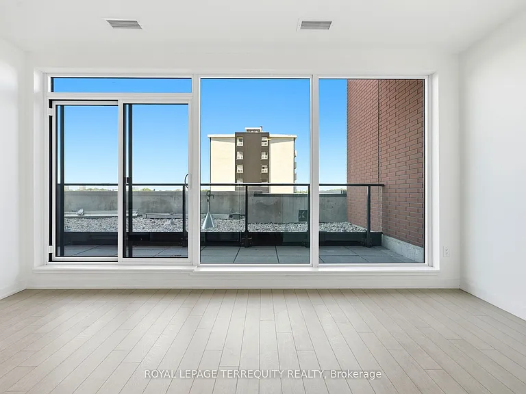 4010 Eglinton Ave W #712 — Photo 7