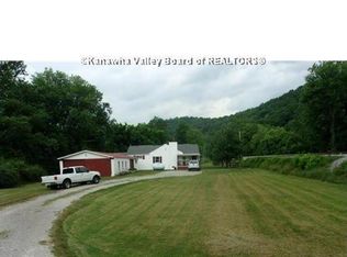 1829 Ferrell Rd, Saint Albans, WV 25177