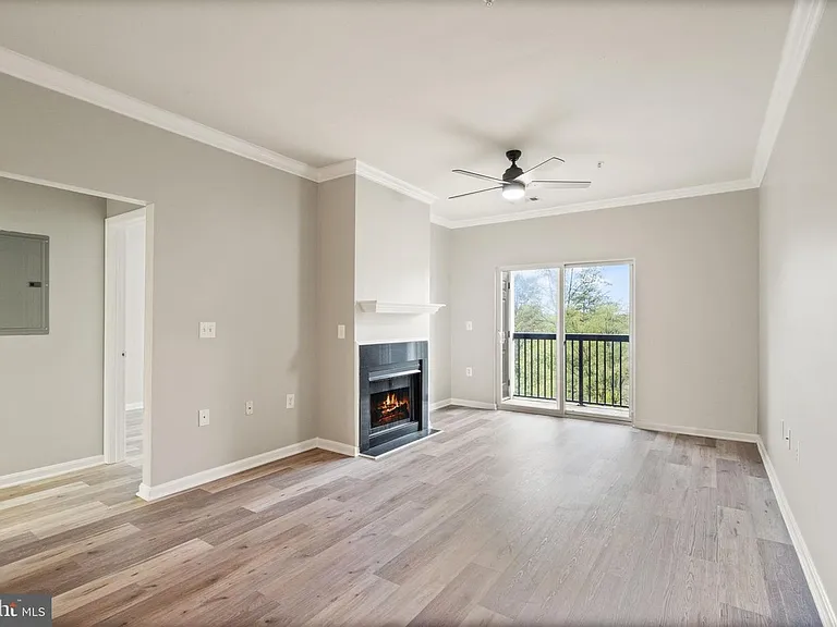 11320 Aristotle Dr #308 — Photo 12