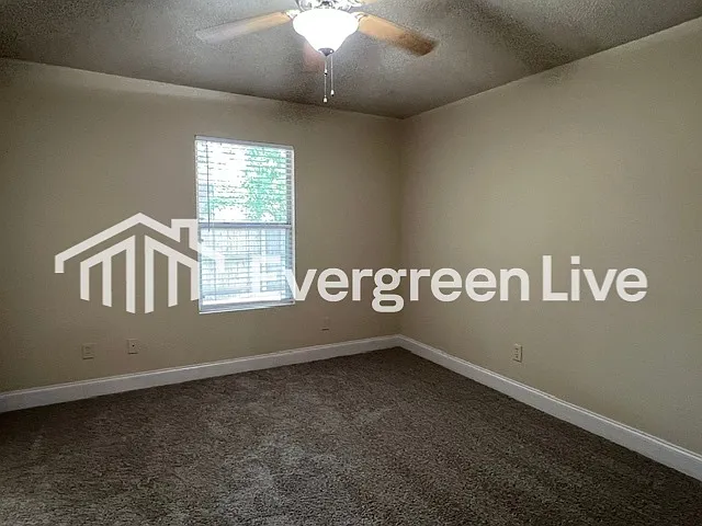 800 Bellflower Cir — Photo 9