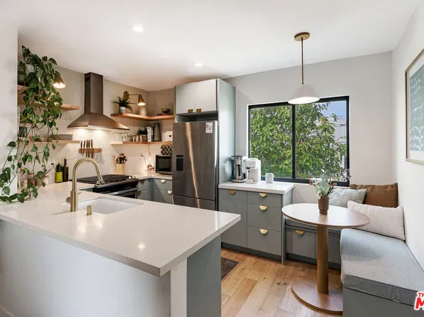 331 Brooks Ave #4, Venice, CA 90291