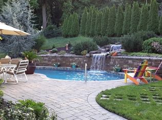 332 Lake Wallkill Rd, Sussex, NJ 07461