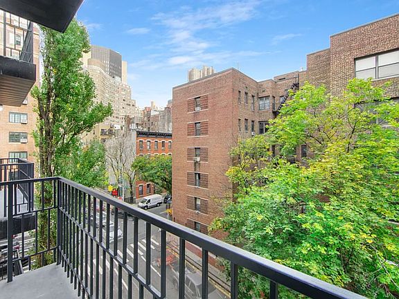 5th image of 214 E 35th St #3B