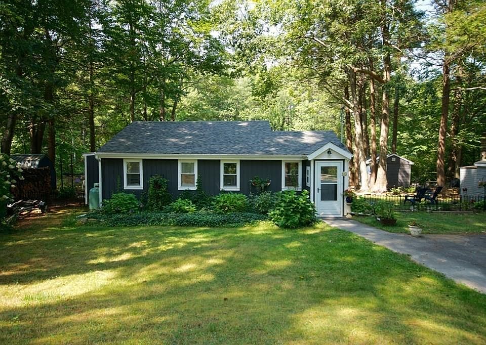 15 Cove Rd, East Kingston, NH 03827 Zillow