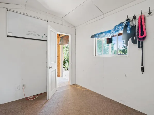 1819 Seaview Dr, San Jose, CA 95122