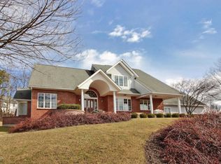 234 Beehler Rd, Stroudsburg, PA 18360