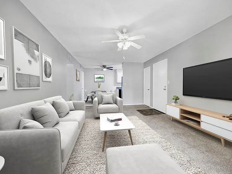 Landmark Woods Apartment Homes — Photo 20