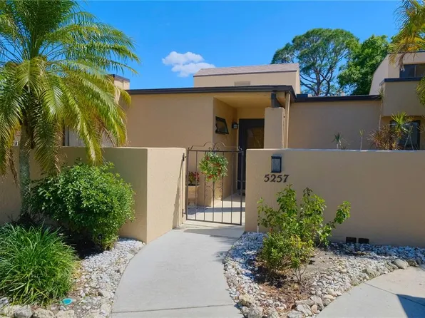 5257 Myrtle Wood, Sarasota, FL 34235