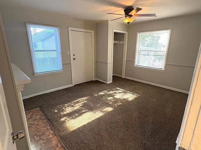 1615 N Holyoke St — Photo 5