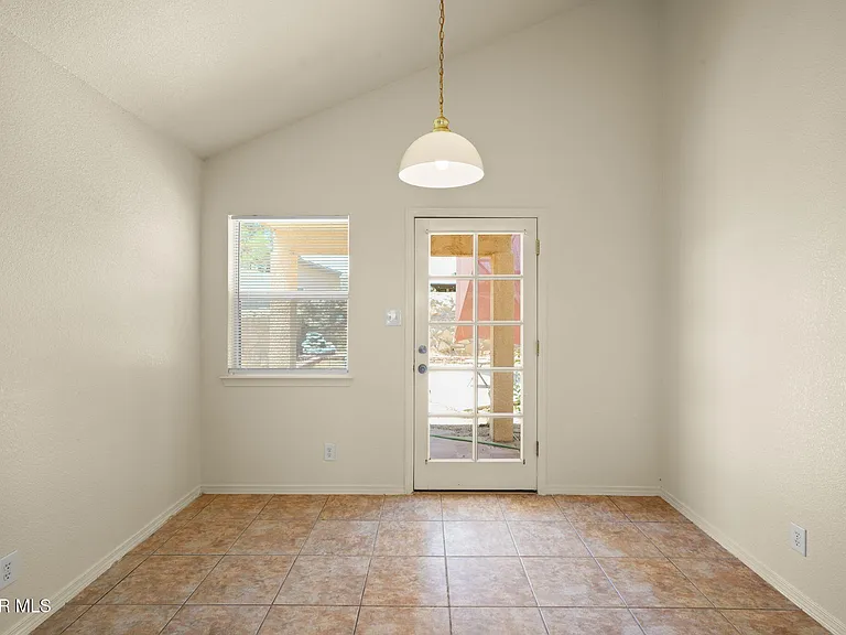 4089 Tierra Bronce Dr — Photo 16