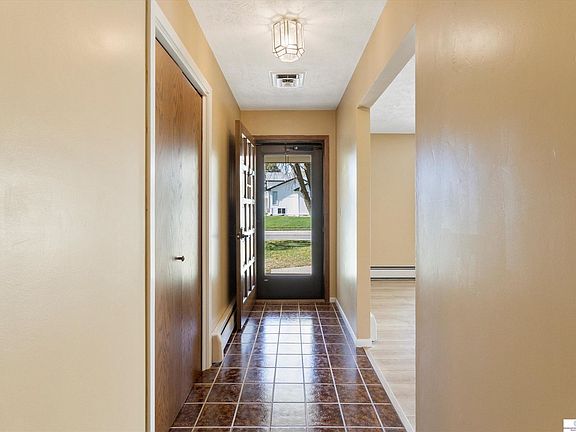 4th image of 2726 Palmer Dr