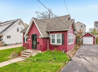 1117 Motor Ave, Waukesha, WI 53188