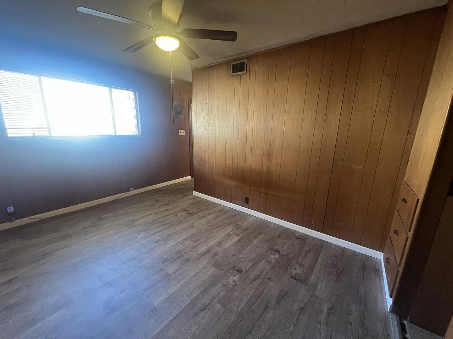 507 S Connor — Photo 3