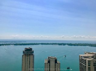33 Bay St #4905-C01, Toronto, ON M5J 2Z3