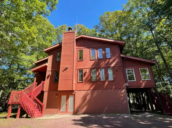 243 Julian Ter, East Stroudsburg, PA 18301