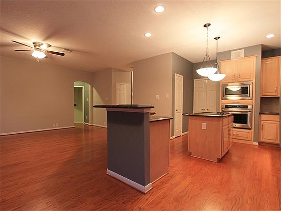 2nd image of 19407 Morrisfield Ct