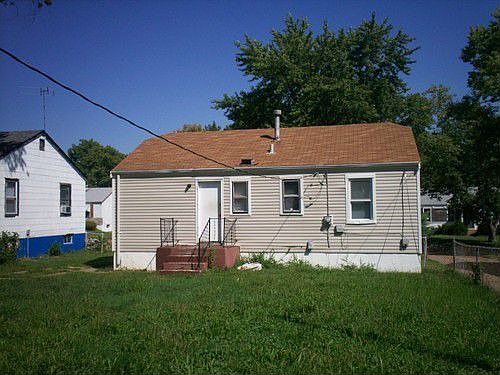 2nd image of 8132 Zoe Dr