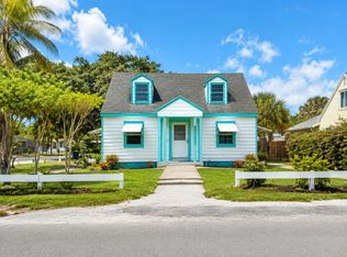 84 W 37th St, Riviera Beach, FL 33404