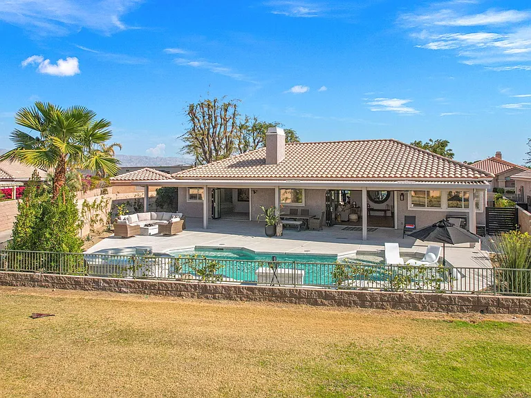 45163 Crystal Springs Dr — Photo 74