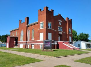 502 E 6th St, Coffeyville, KS 67337