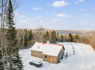 711 Piper Hill Rd, Stewartstown, NH 03576