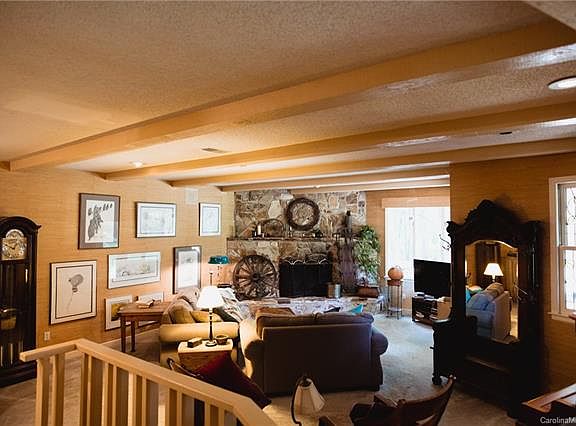 3rd image of 5434 Five Knolls Dr