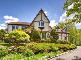 62 Ketch Rd, Morristown, NJ 07960