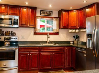 110 Frontenac St, Chicopee, MA 01020
