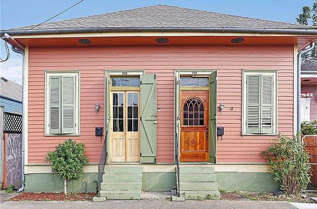 1st image of 717 Lesseps St