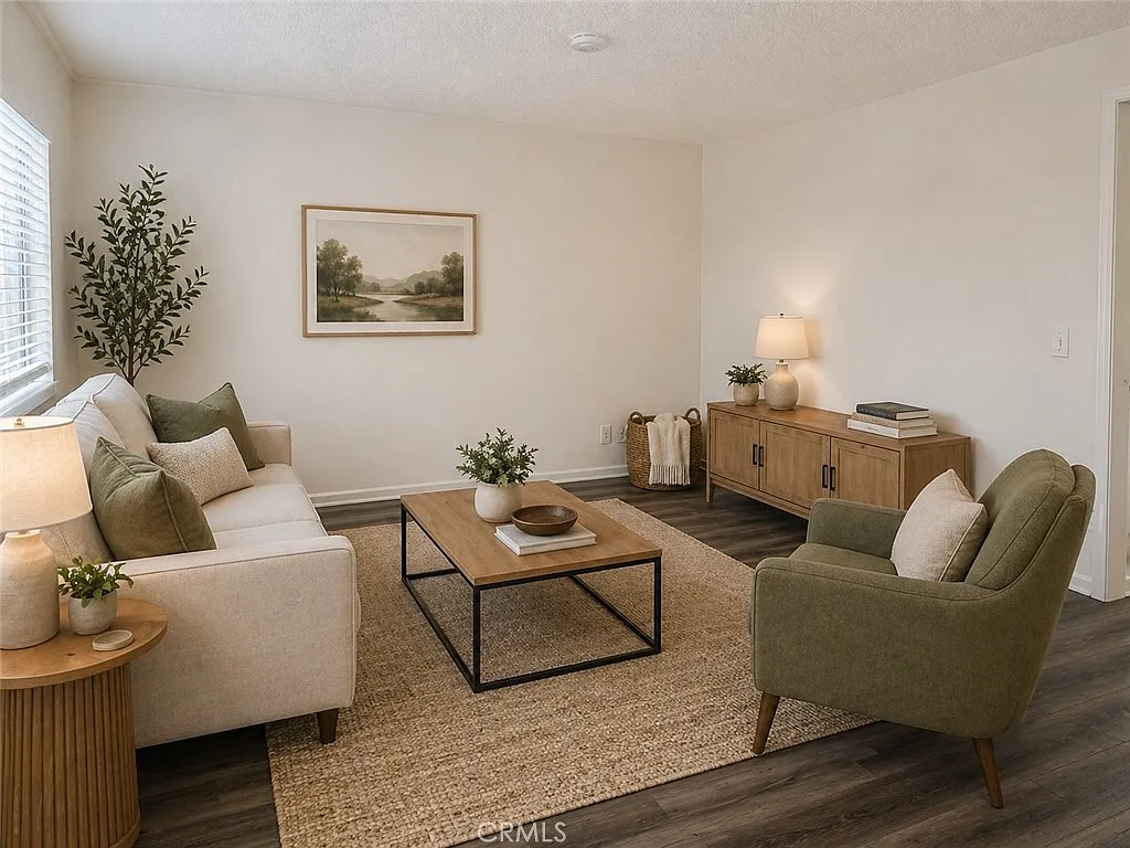 2 bed, 900 sqft, $1,995 — Photo 1