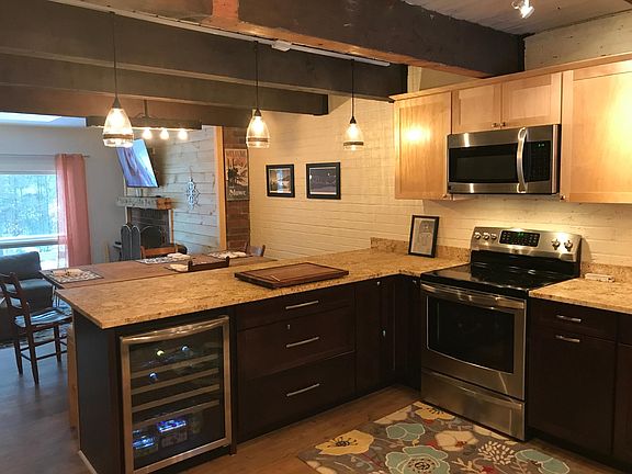 Open Kitchen looking into the living area. All new appliances