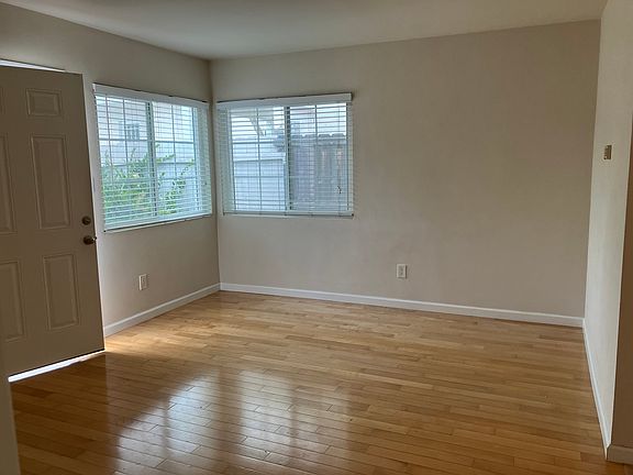 3rd image of 3759 35th St
