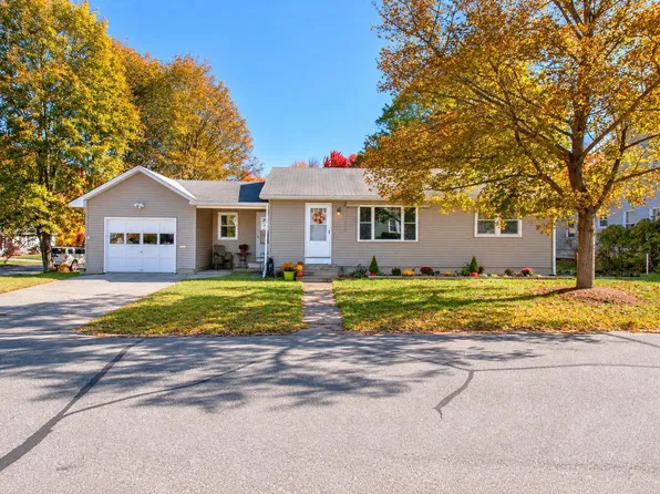 295 Lovering Street, Manchester, NH 03109