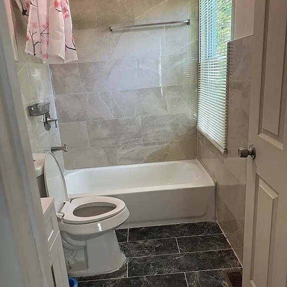 17196 Shields Ave — Photo 21